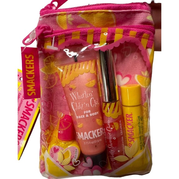 Lip Smacker Glam Bag Pink Lemonade SEALED chapstick, Lip Gloss, Glow, Polish - Picture 4 of 15
